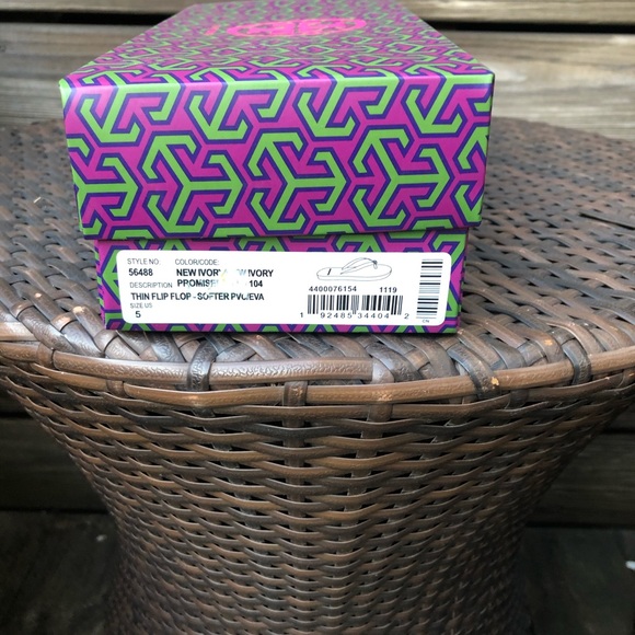 Tory Burch Flip Flops - Picture 3 of 9